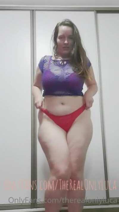 This one was requested on the last video I posted, its her most recent $5 one. Its nothing special, I was highly disappointed with it which is why I didn't share it in the first place, as soon as she post another decent one, I will share it. Take care guy