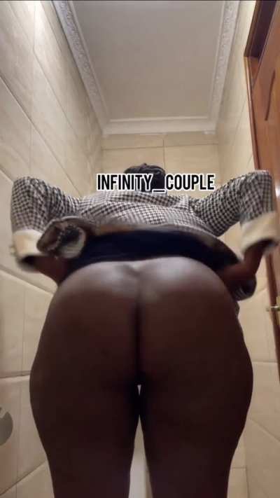 Ebony gilf clapping ass in church br 