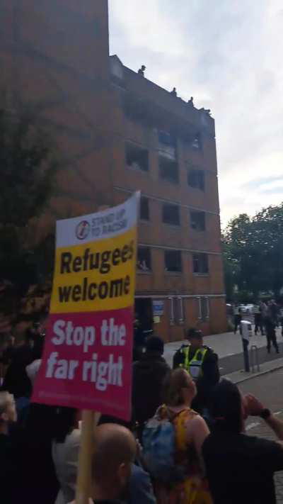 EDL looking a bit thin on the ground 