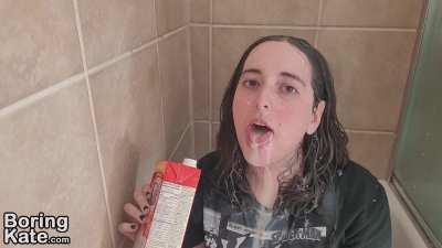 Greetings, cum dumps!!! Just a regular girl with a dick!!!!! 😘