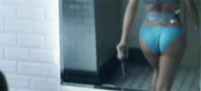 Salma Hayek's ass is underrated