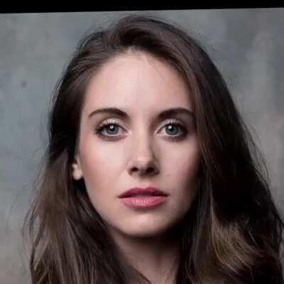 i've made a compilation of Alison's pictures!