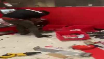 Escape From Minneapolis (hope no has posted this)