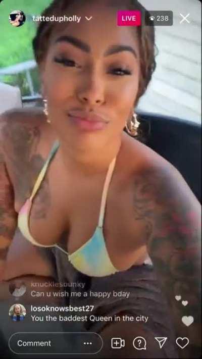 If somebody got the ending of this live post it please