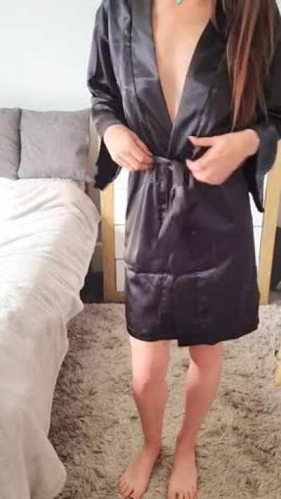 Put a petite milf on your to do list today.