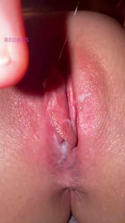 I feel like such a little slut when I eat my own pussy cream