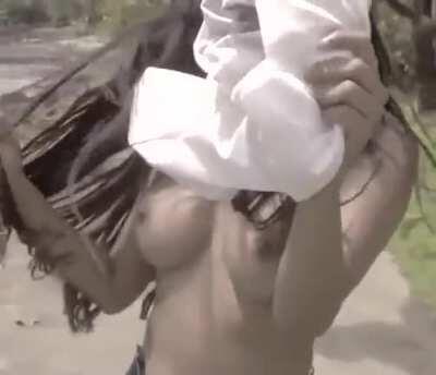 Poonam Pandey - check her tit bounce