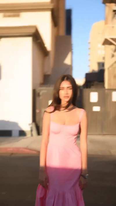 Srushti Porey is a beauty