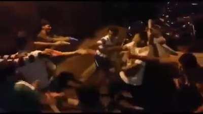 gAnG bIoLeNcE! Omg so shocking !