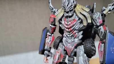 Rear bumper looks good