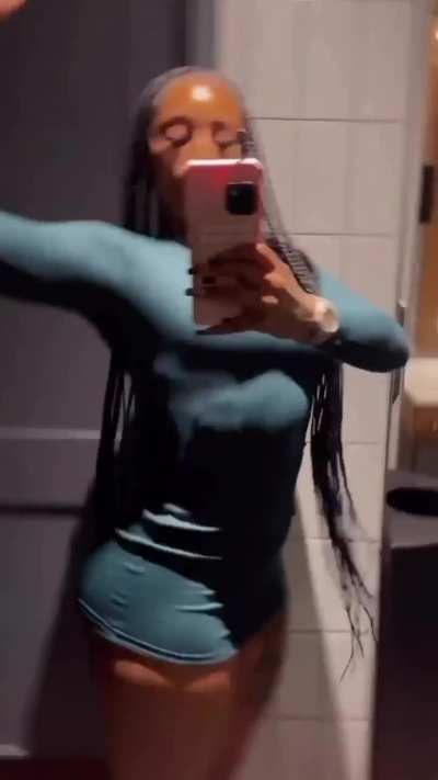 MizzTwerksum 