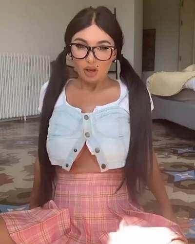 Upvote if you want more button bursting clips, downvote if they are not your thing.