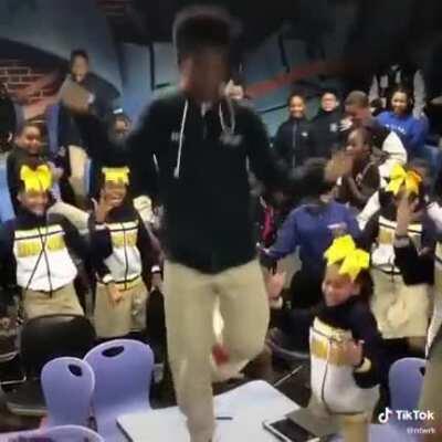 Kids groovin' and vibin'