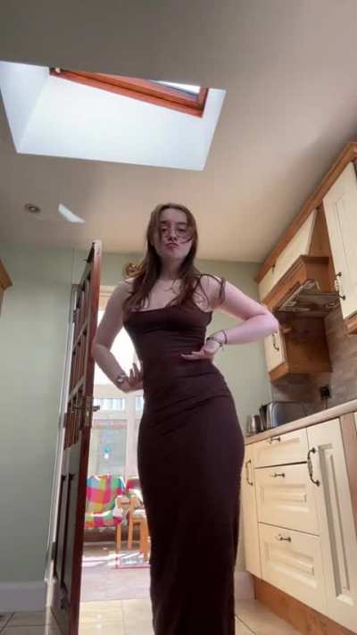 Laura_anne_tiktok - Video #8259