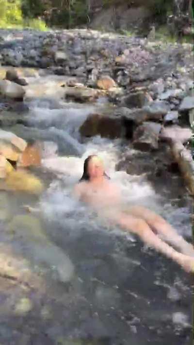 Come and play with me.