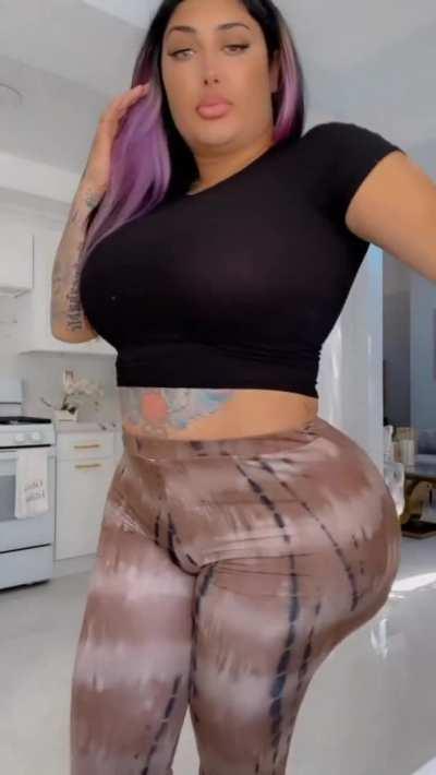 I kno it’s was ridiculous but idc I really miss this fake ass. Thy bullied her off the net smh