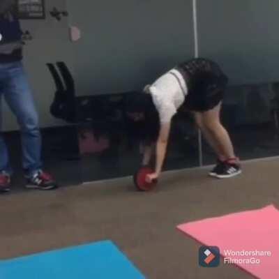 HMC while I use this ab wheel