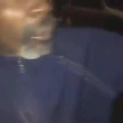 me mutearon del server de late entonces vengo a mandar mis momos aqui 😢