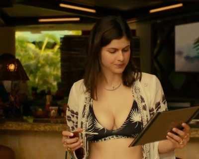 Alexandra Daddario