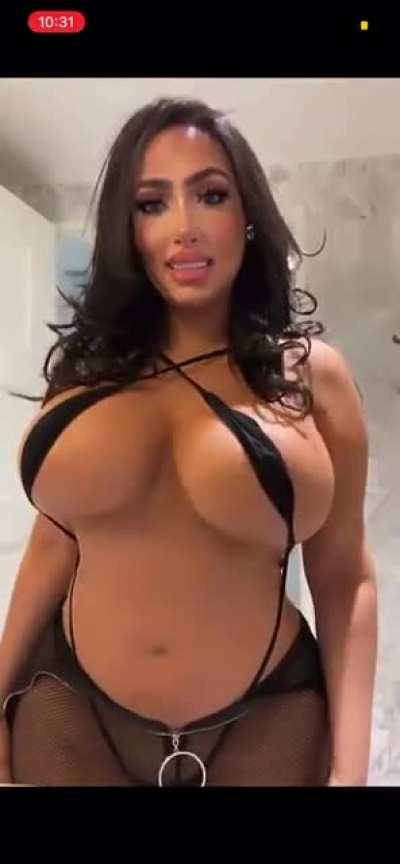 IGLive with ??? (NOT MY RECORDING)