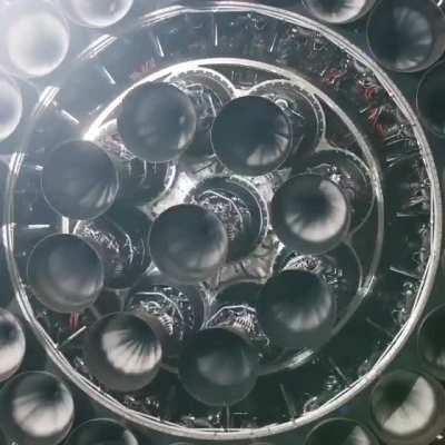 SpaceX Starship Super Heavy engine steering test