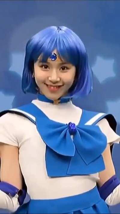 TWICE x Sailor Moon