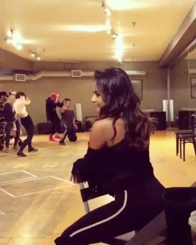 Becky G Twerking On A Chair