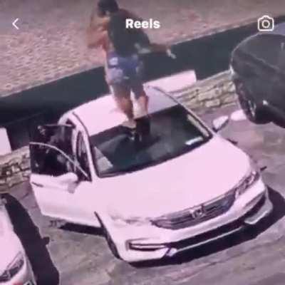 HMC while I dance on this car