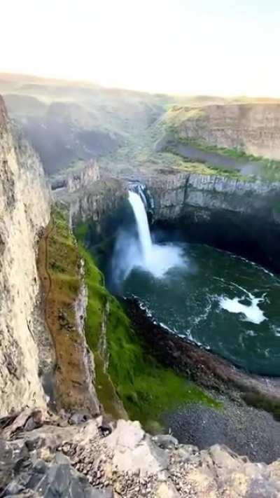 🔥 Palouse Falls, Franklin County Washington
