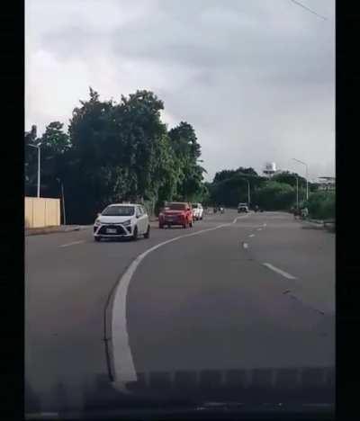 Расширить дорогу