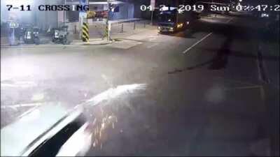 Someone's driving in the wrong lane