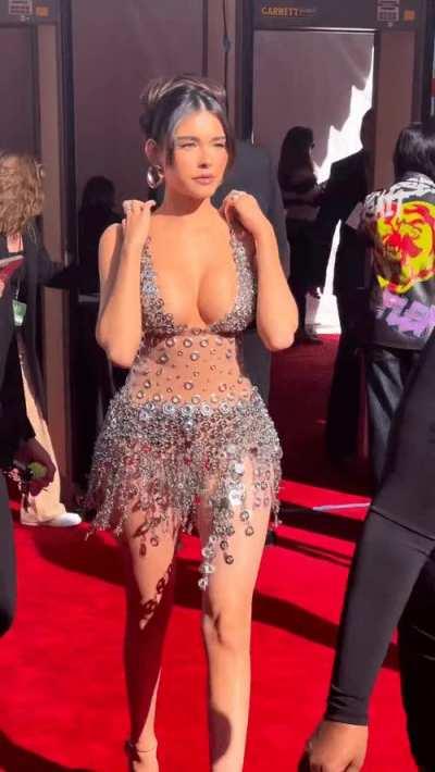 Madison Beer has a nice set of knockers