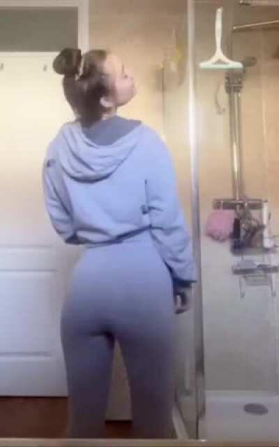 Little British Shake🥰