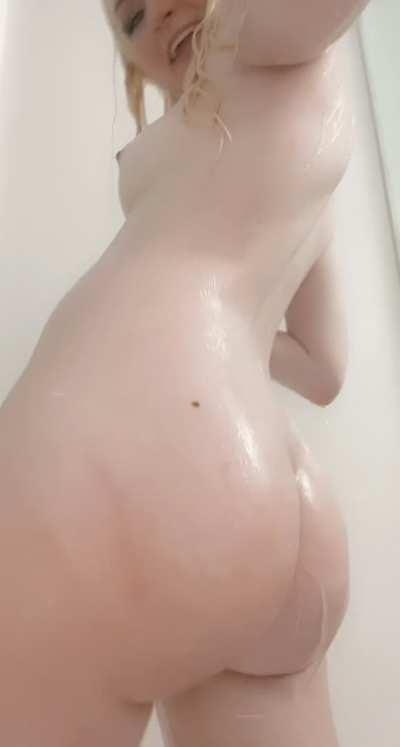 This ass was made to drain you