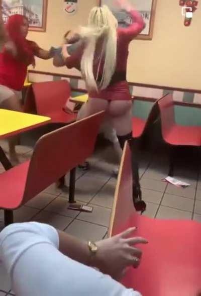 Mujico: La venganza de los Trapos :v