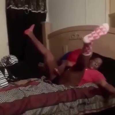 me obtaining dragonmancer lee sin's cum after he masturbate :