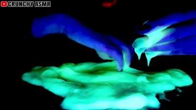 Besties... I just broke into Sett's house and found his freshly used cum sock! 💦😋