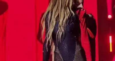 Favourite thing about her? 