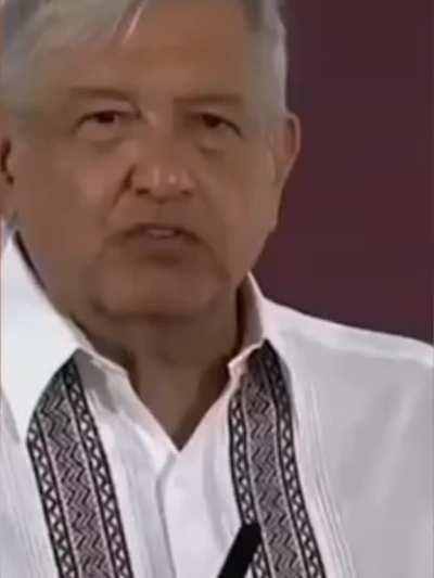 Dross muestra parecidos de discursos de AMLO con los de Chávez