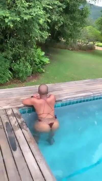 One of South Africa’s FINEST 😍🤩🍑🇿🇦