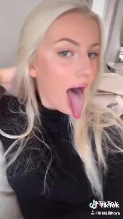 Yall thinking what I am thinking 🍆