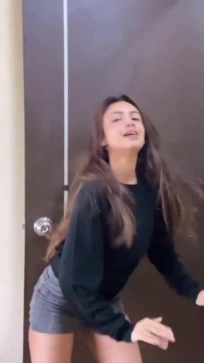 Shraavani Jawale [new]