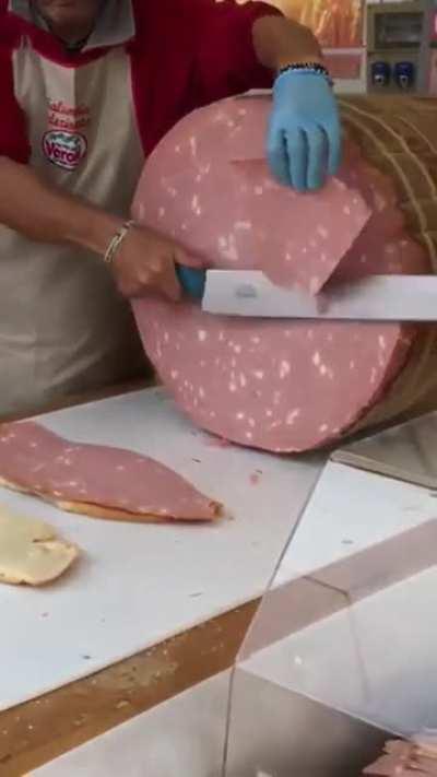 This bologna sausage