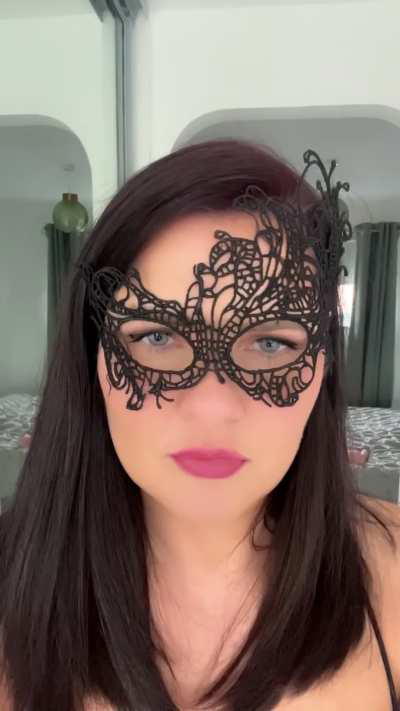 Getting ready to play tonight 