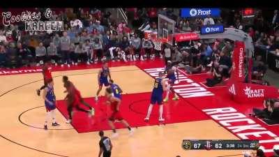 Fred VanVleet's Curryesque 3rd quarter highlight