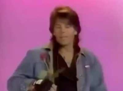 Before dating apps ever existed, this was how people shot their shot (1980's)