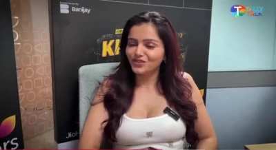 If Farrhana is going to talk bad about TV again, Rubina is going to eat her alive 😂