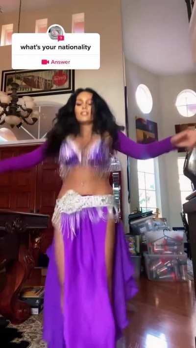 The most jiggly cheeks you have ever seen