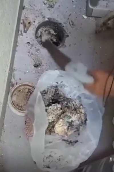 Just gonna clear this blockage real quick