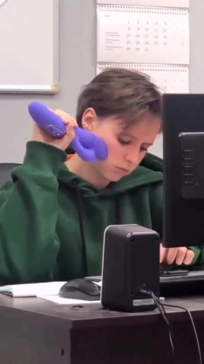 HMC while i neck massage